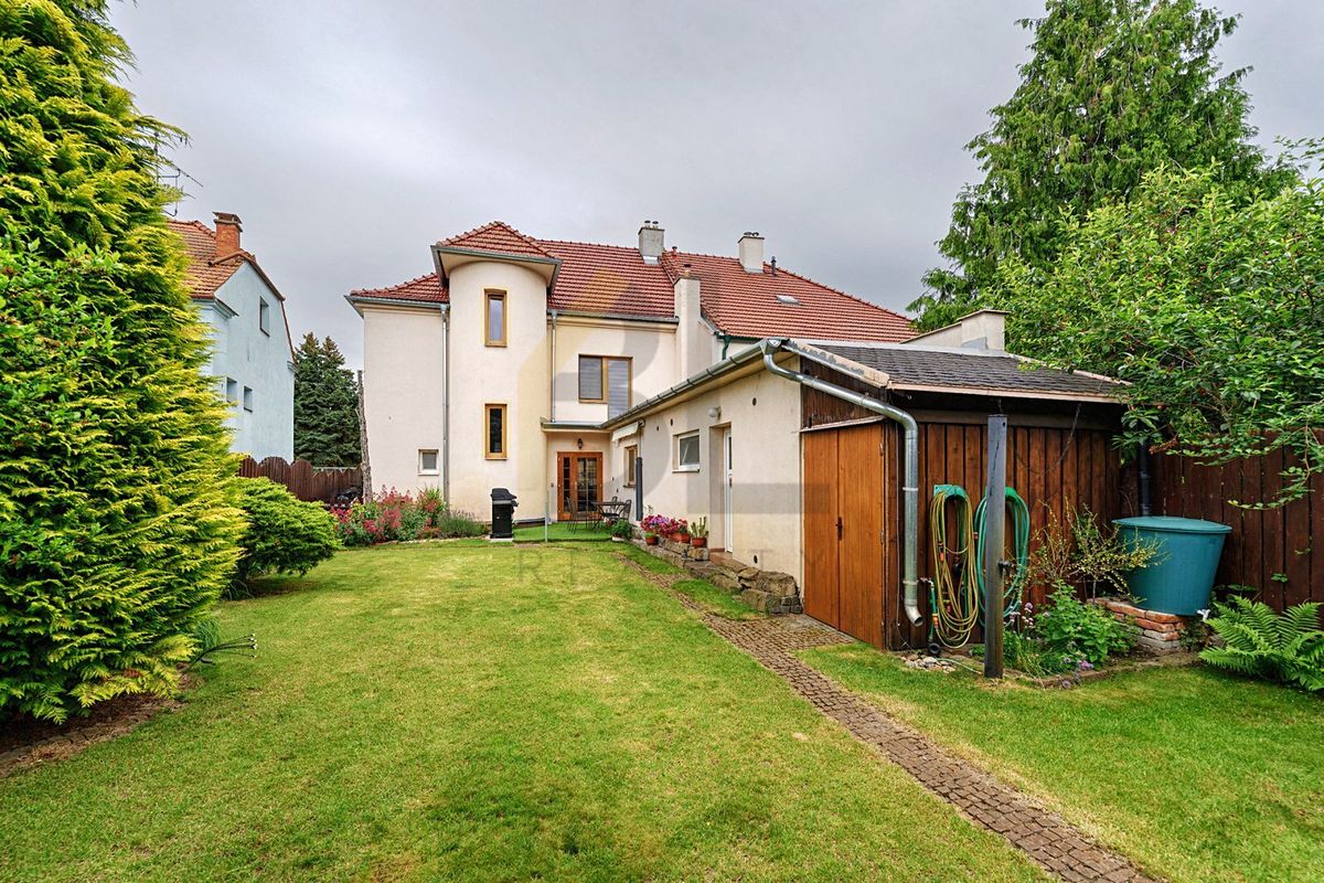 Prodej rodinného domu 106 m², pozemek 360 m²