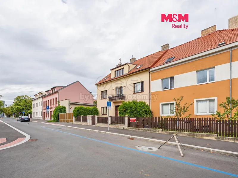Prodej bytu 1+1, 43 m², Praha, ul. Hornokrčská