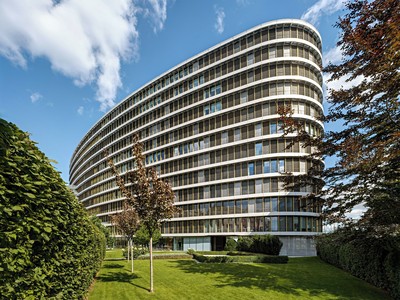 Pronájem komerčního prostoru, 860 m² (2 z 12)
