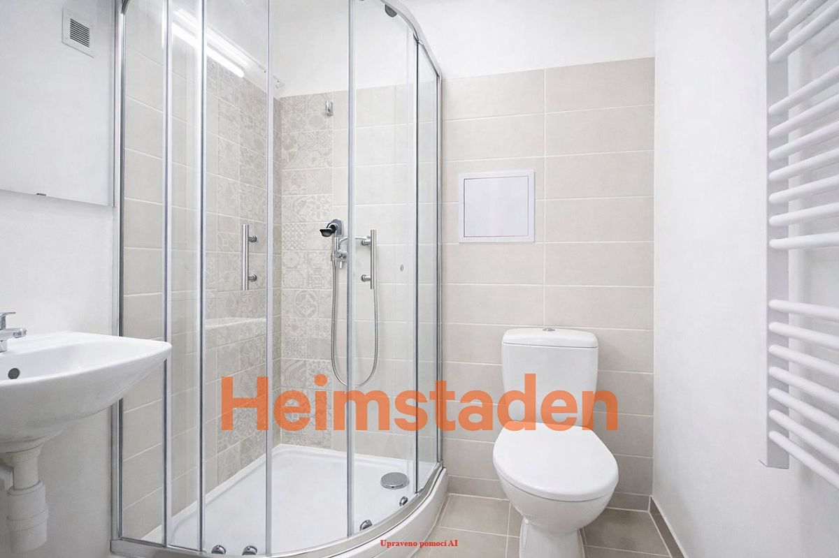 Pronájem bytu 1+1 39 m² – fotografie 3
