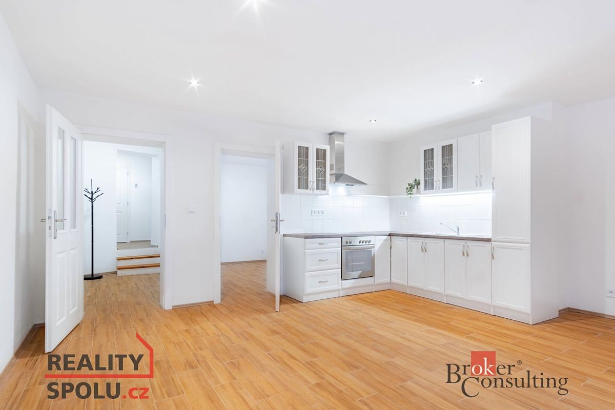 Pronájem bytu 2+kk 49 m²