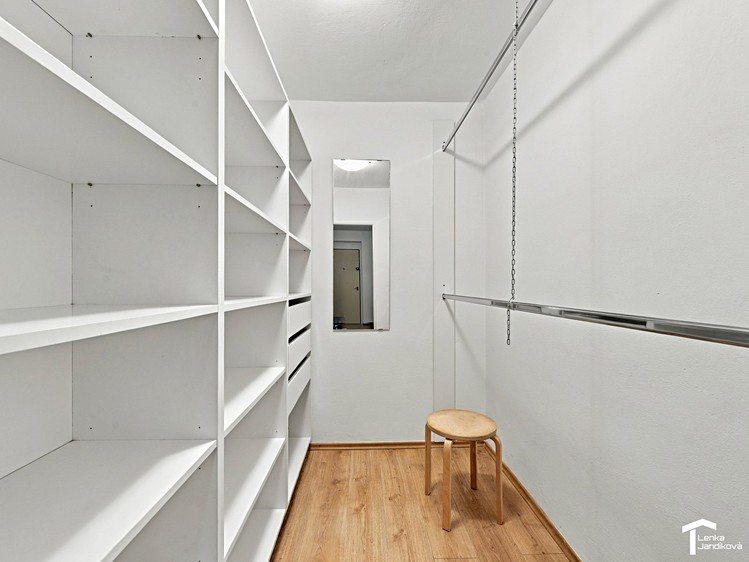 Pronájem bytu 3+1, 65 m² (7 z 12)