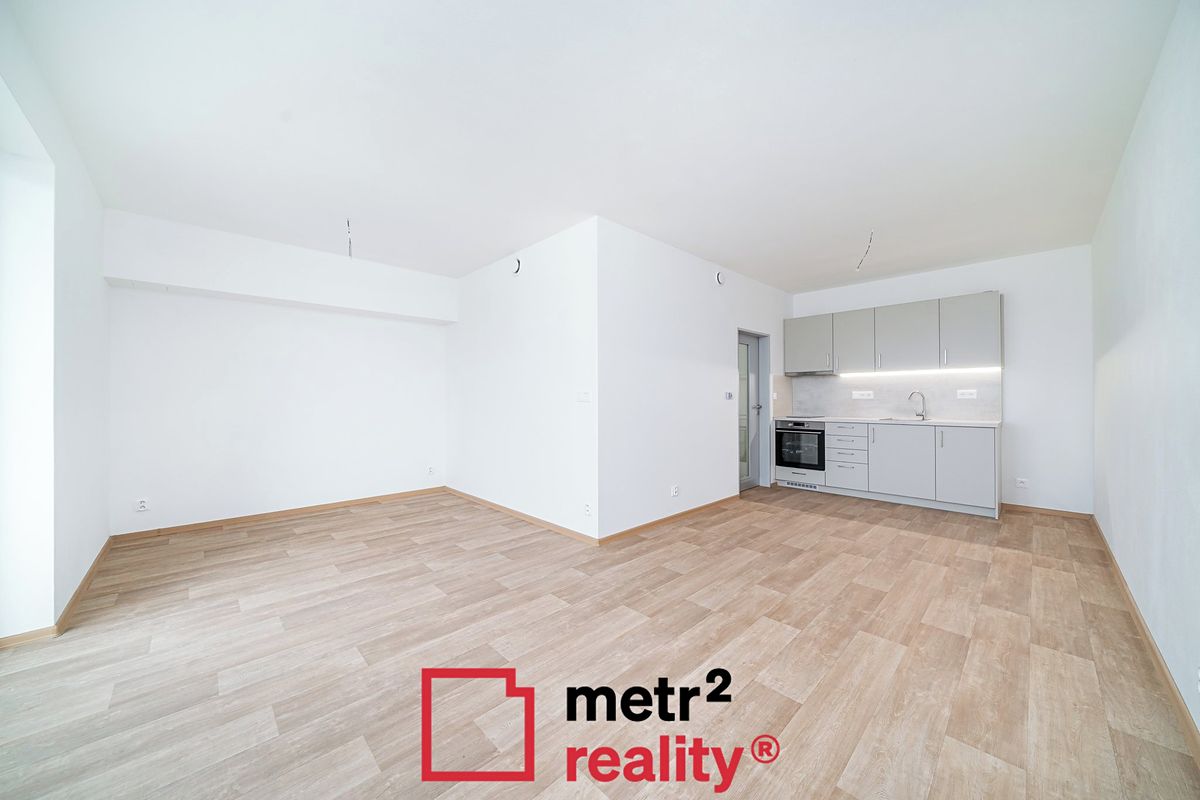Pronájem bytu 1+kk 41 m² – fotografie 3