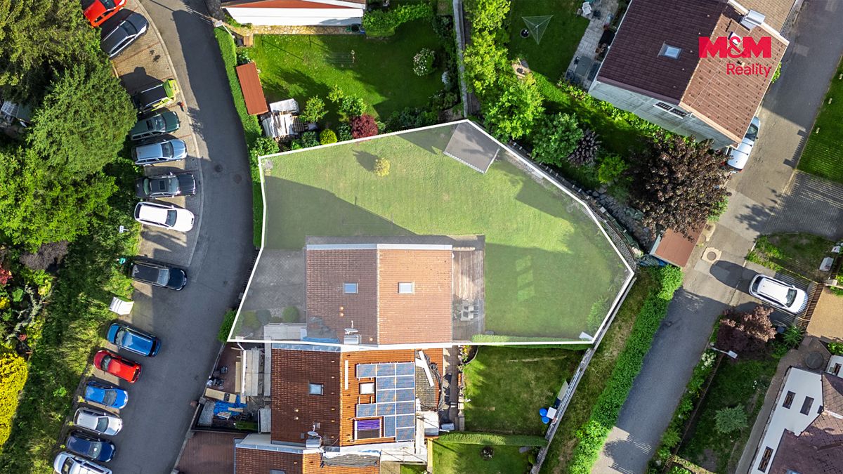 Prodej rodinného domu 111 m², pozemek 458 m² – fotografie 2