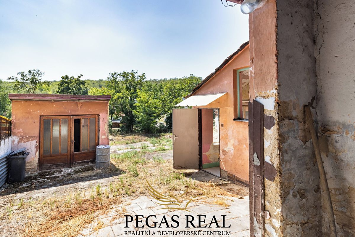 Prodej rodinného domu 164 m², pozemek 576 m² – fotografie 3