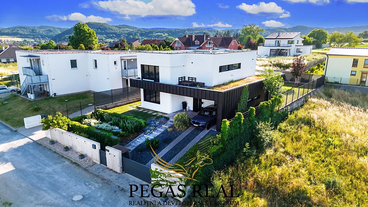 Prodej rodinného domu 181 m², pozemek 800 m²