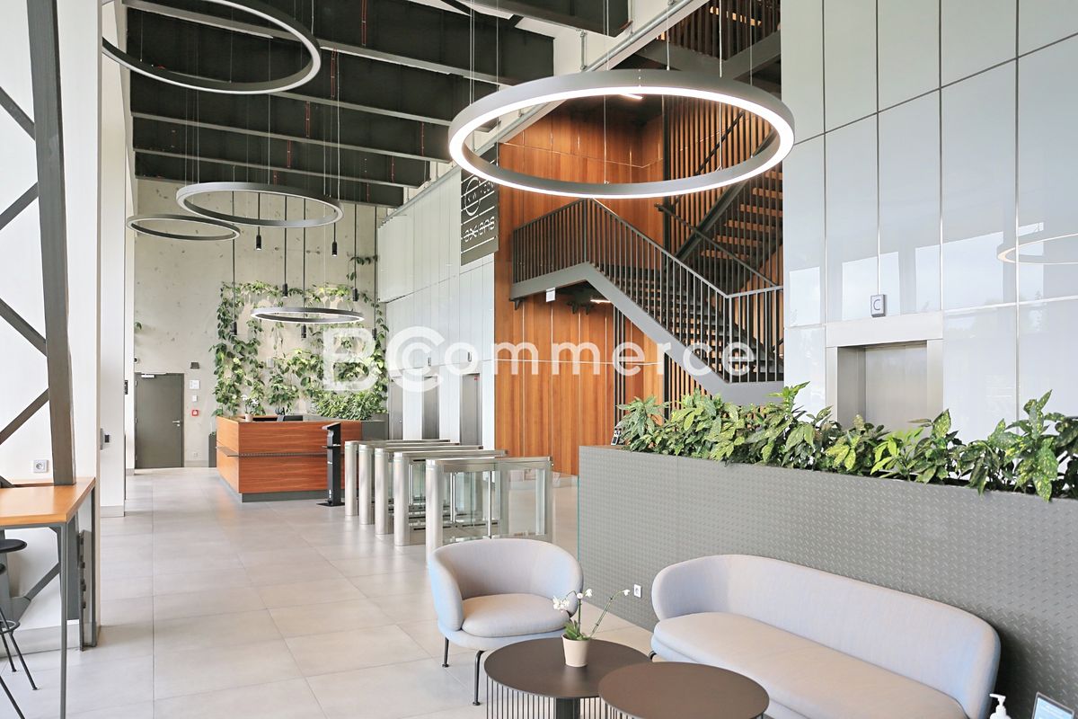 Pronájem kanceláře 150 m² – fotografie 4
