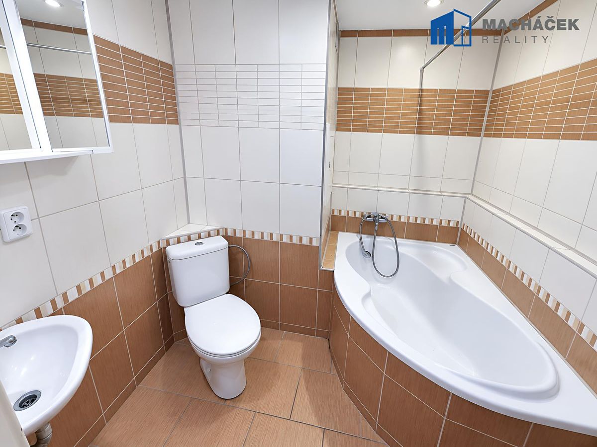 Prodej bytu 1+1 35 m² – fotografie 4