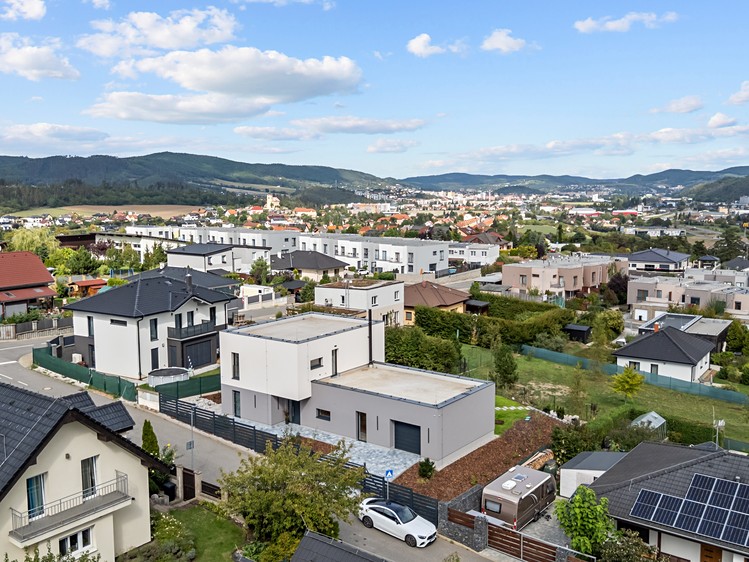 Prodej domu, 197 m² (7 z 34)