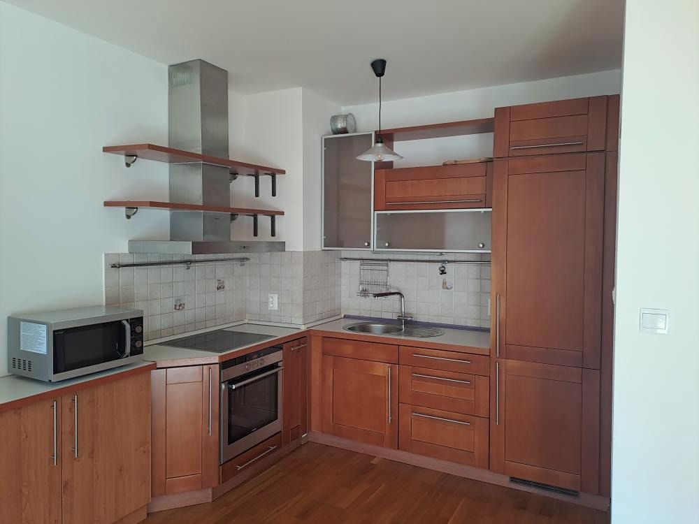 Pronájem bytu 2+kk 46 m²