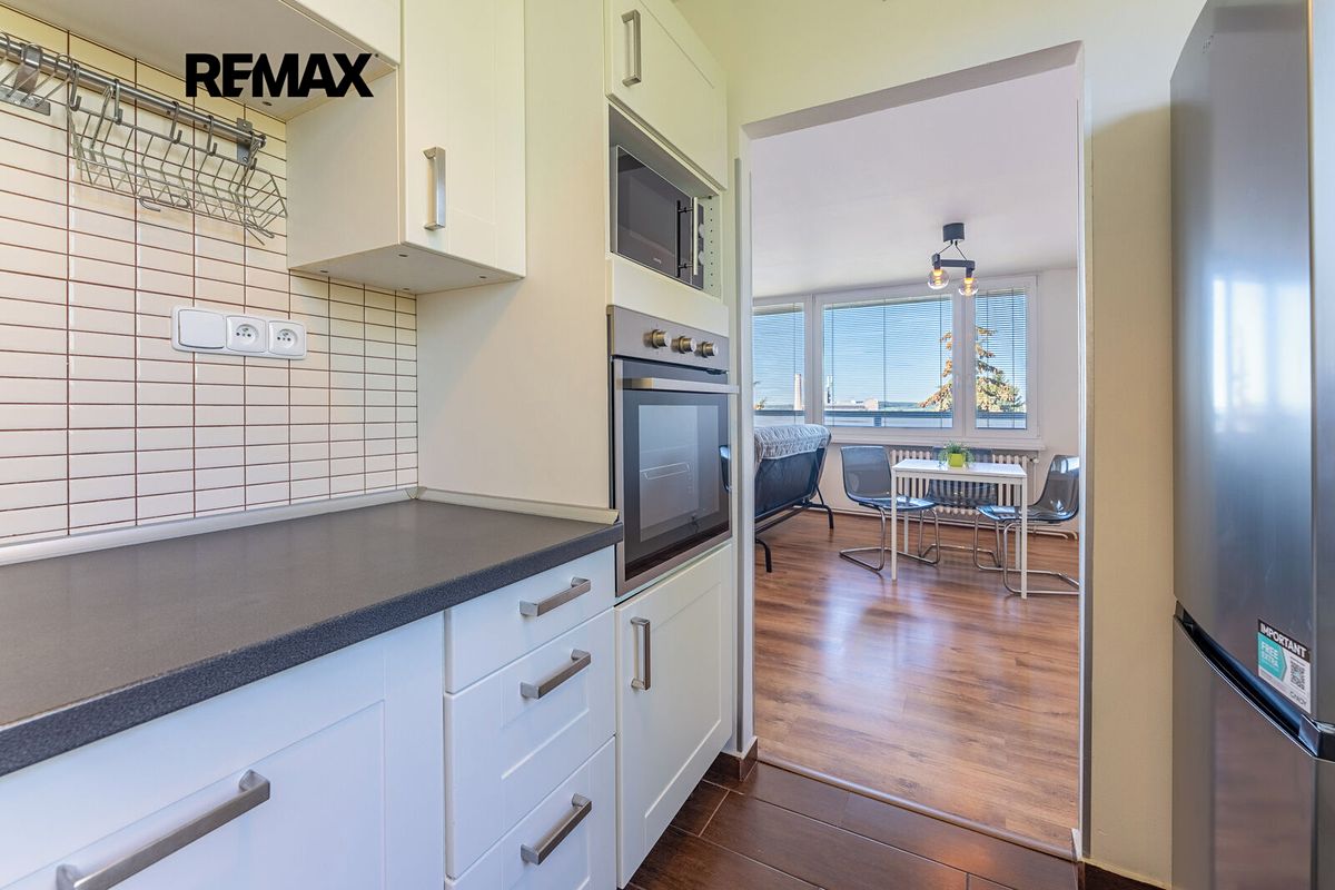 Pronájem bytu 3+kk 80 m² – fotografie 3
