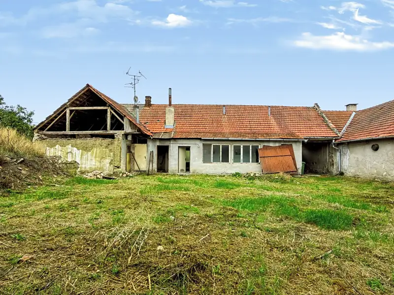 Prodej rodinného domu 195 m², pozemek 528 m², Březí – náhled fotky 2