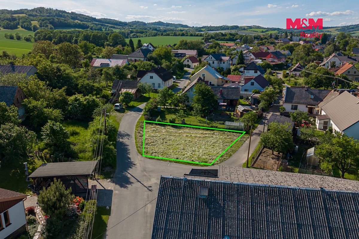 Prodej stavebního pozemku 322 m² – fotografie 2