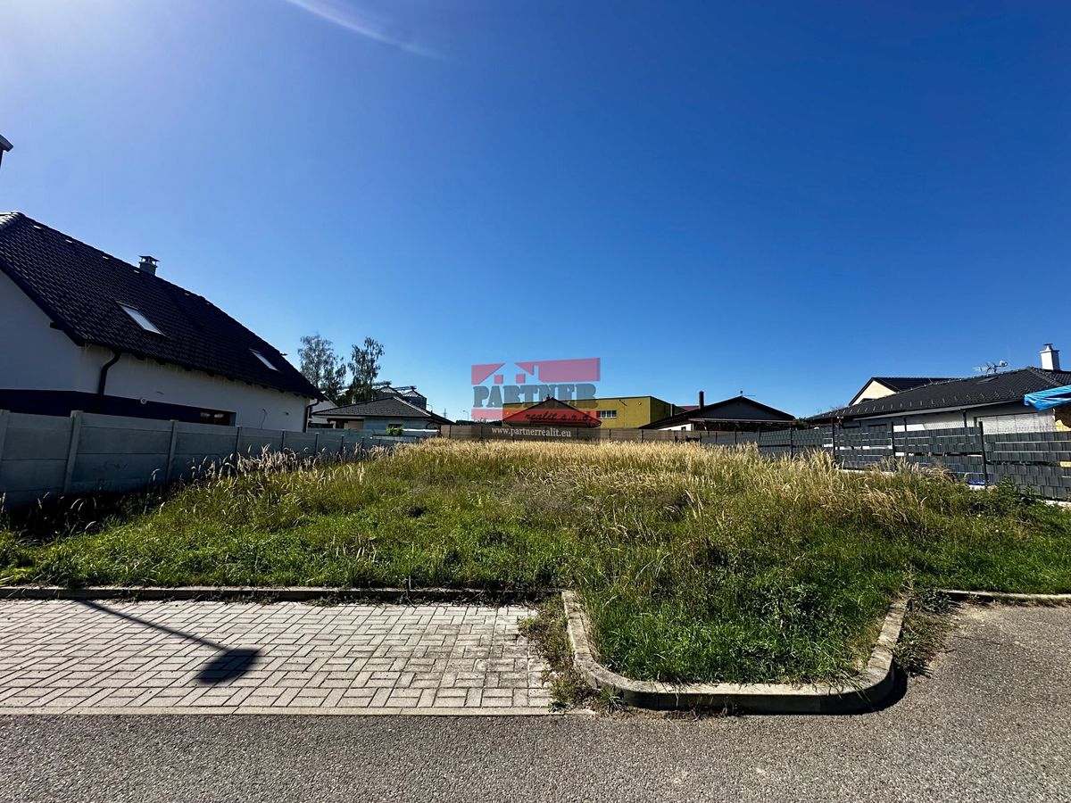 Prodej stavebního pozemku 511 m² – fotografie 2