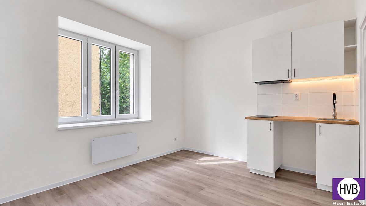 Prodej bytu 1+kk 17 m² – fotografie 4