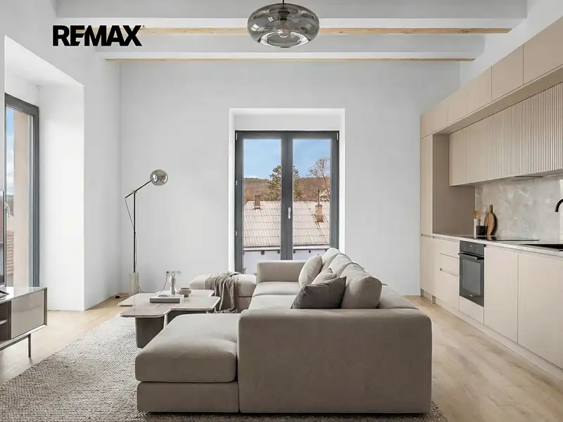 Prodej bytu 2+kk 52 m², Mcely – náhled fotky 2