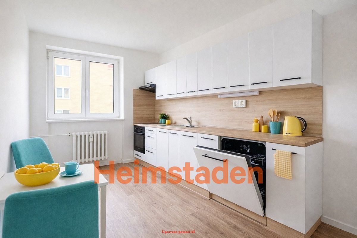 Pronájem bytu 3+1 68 m² – fotografie 2