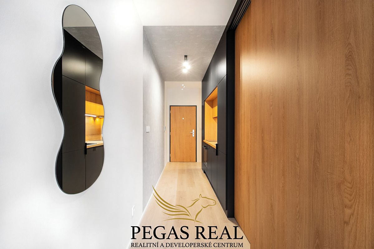 Prodej bytu 1+kk 30 m² – fotografie 5