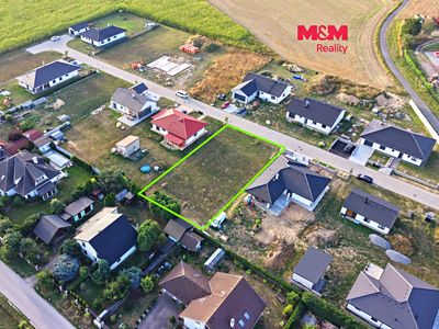 Prodej stavebního pozemku 1035 m²