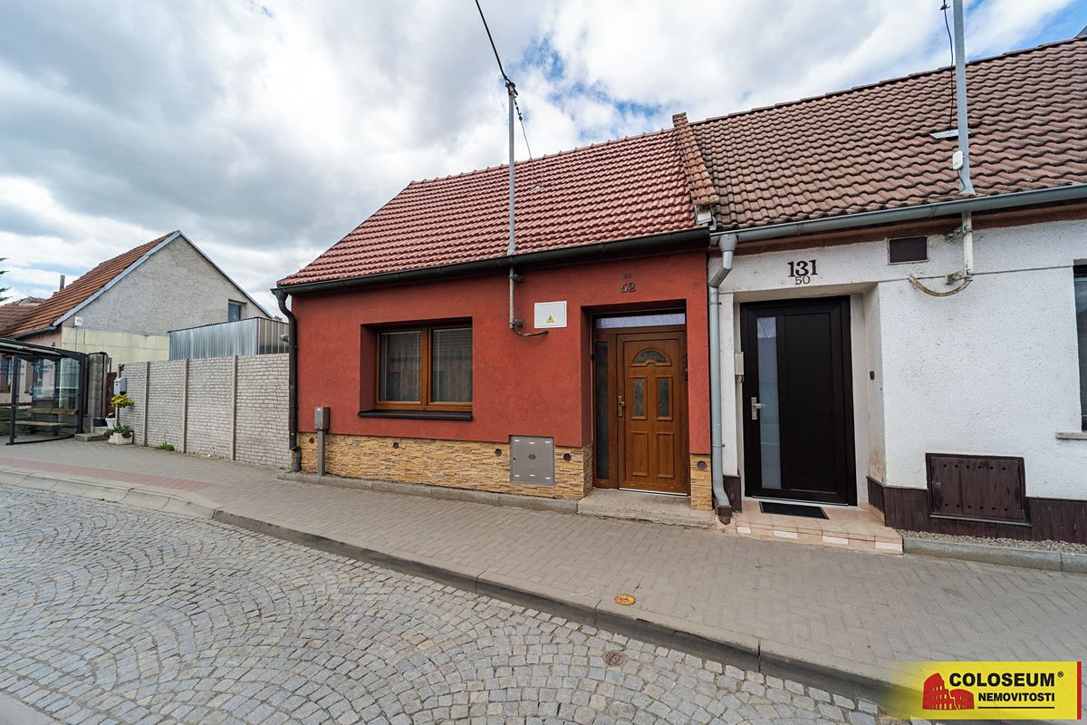 Prodej rodinného domu 130 m², pozemek 596 m²