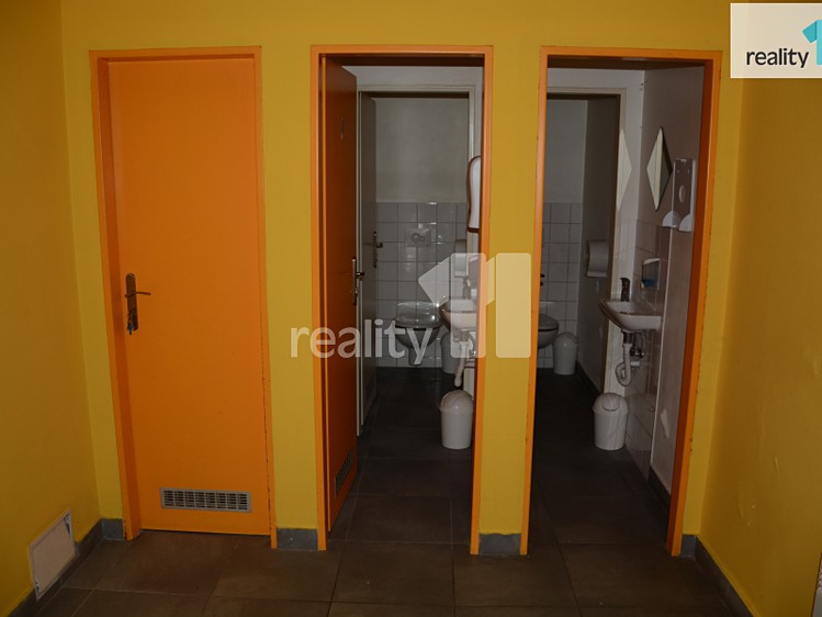Pronájem komerčního prostoru, 34 m² (12 z 14)