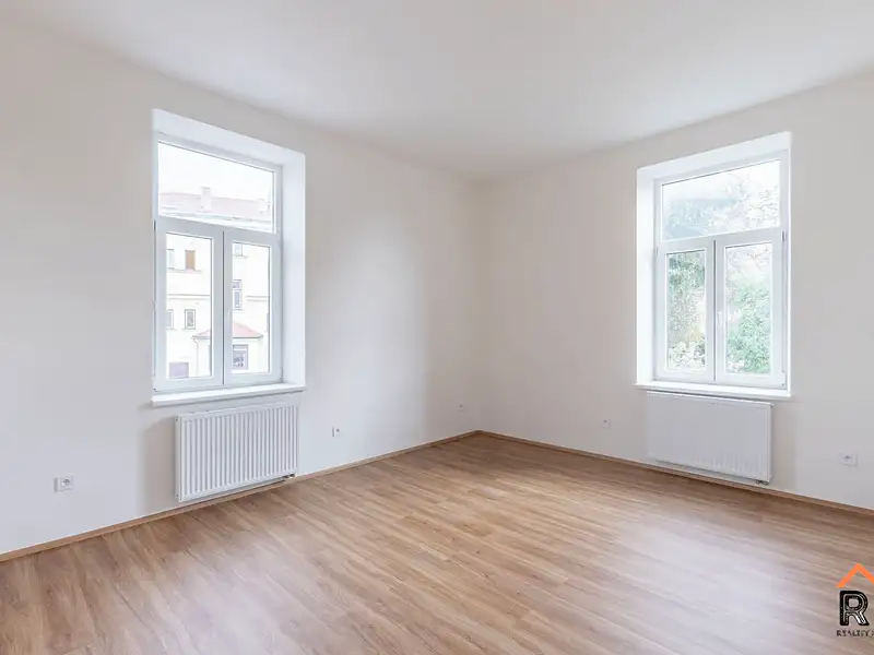 Prodej bytu 2+1 69 m², Jihlava – náhled fotky 2