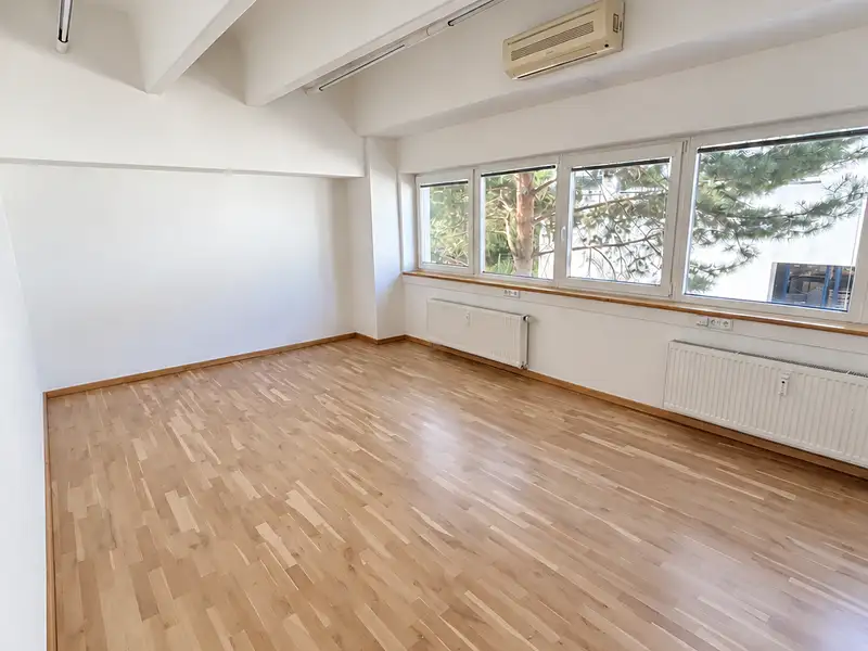 Pronájem kanceláře 22 m², Praha – náhled fotky 2