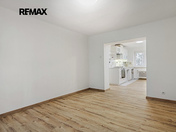 Pronájem bytu 2+1, 55 m² (2 z 14)