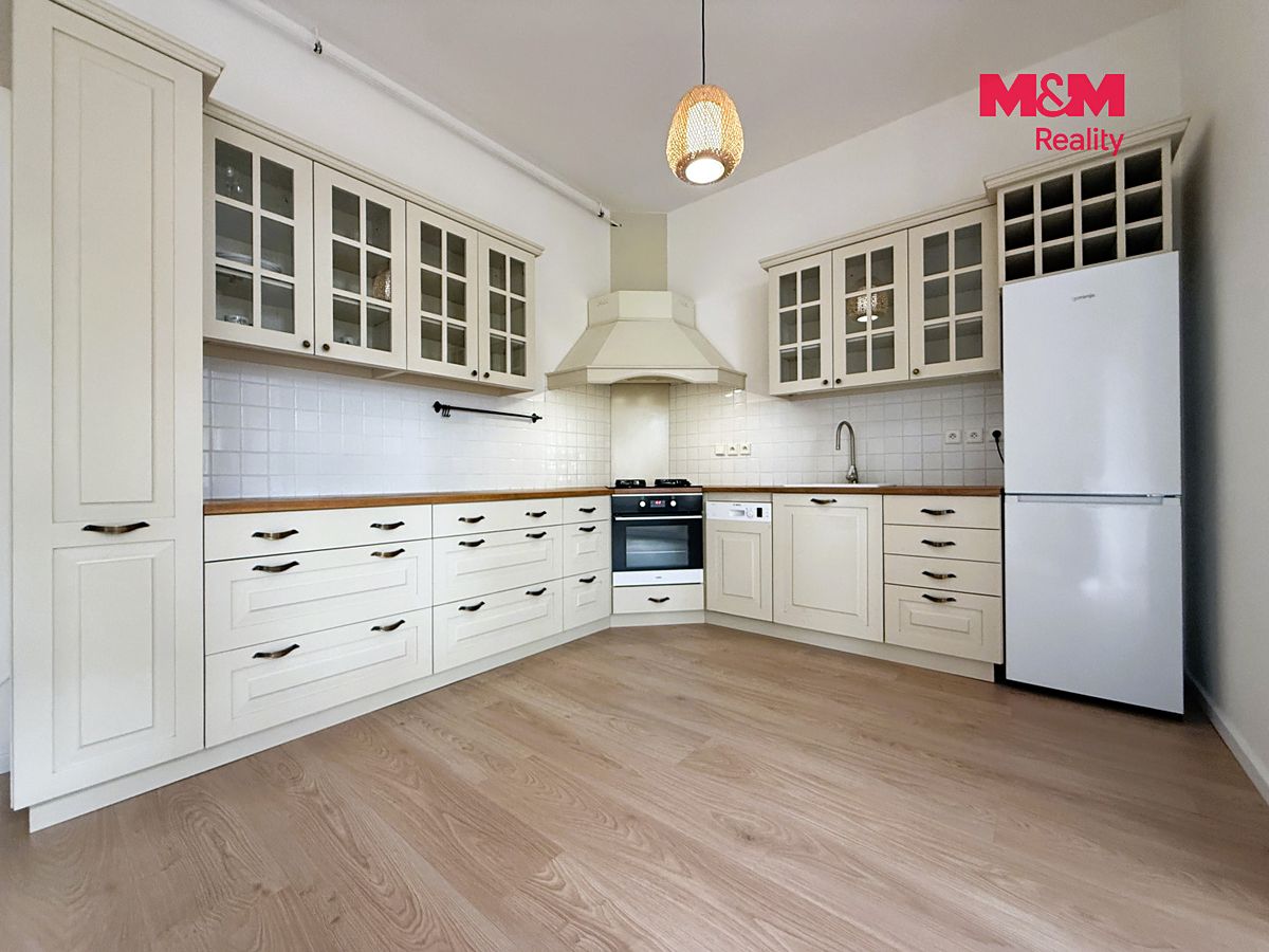 Pronájem bytu 2+kk 55 m² – fotografie 3