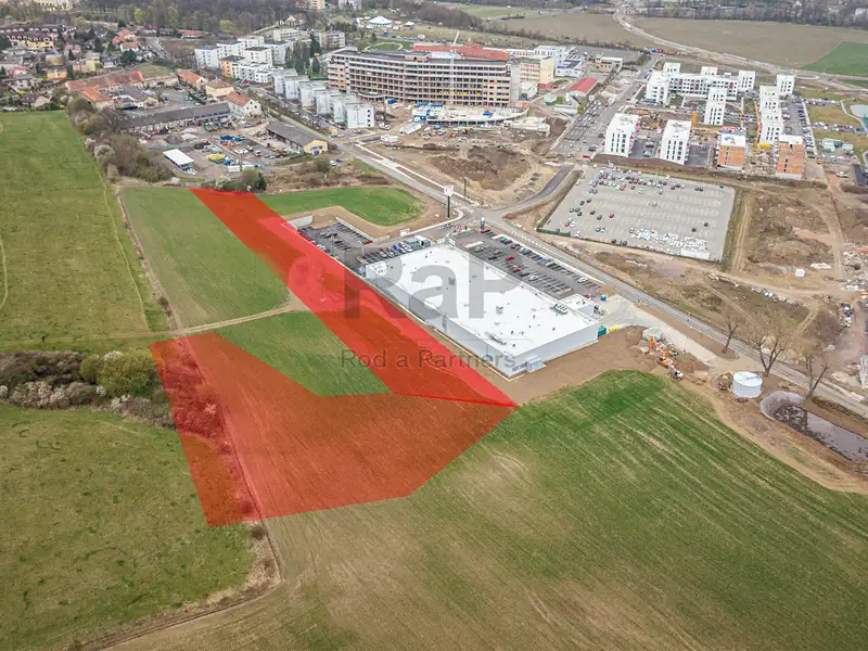 Prodej komerčního pozemku 9478 m², Hořovice – náhled fotky 1