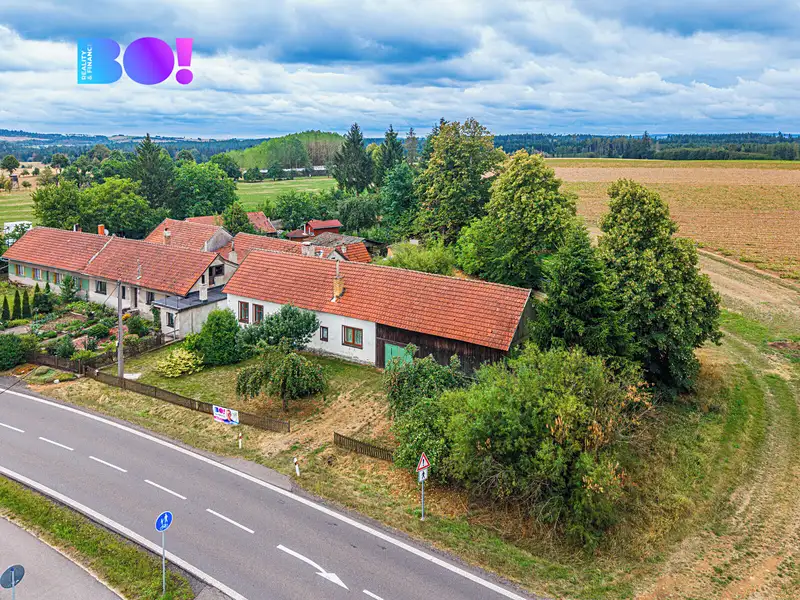 Prodej rodinného domu 140 m², pozemek 984 m², Rousměrov – náhled fotky 1