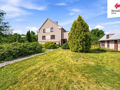 Prodej rodinného domu 325 m², pozemek 2293 m²