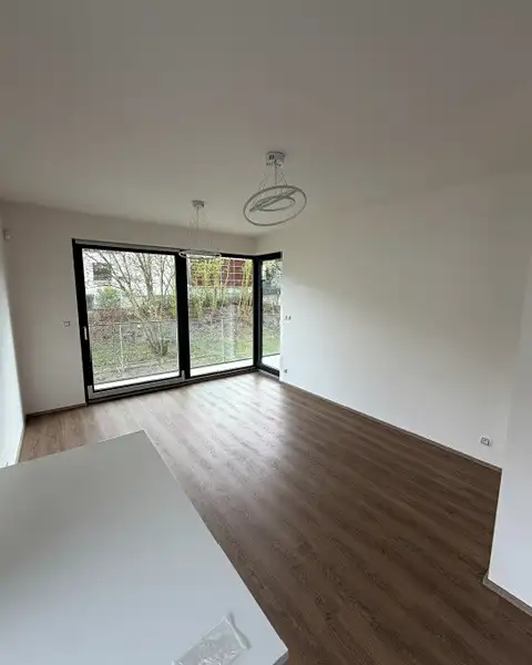 Pronájem bytu 2+kk 70 m², Praha – náhled fotky 3