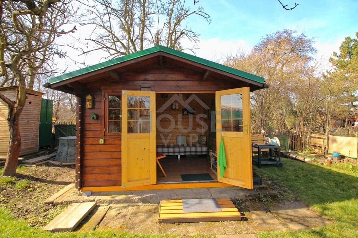 Prodej chaty 11 m², pozemek 267 m² – fotografie 2