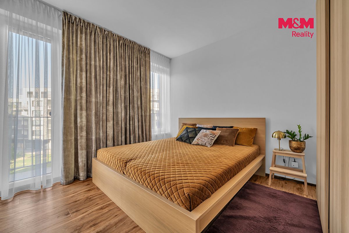 Pronájem bytu 2+kk 58 m² – fotografie 3