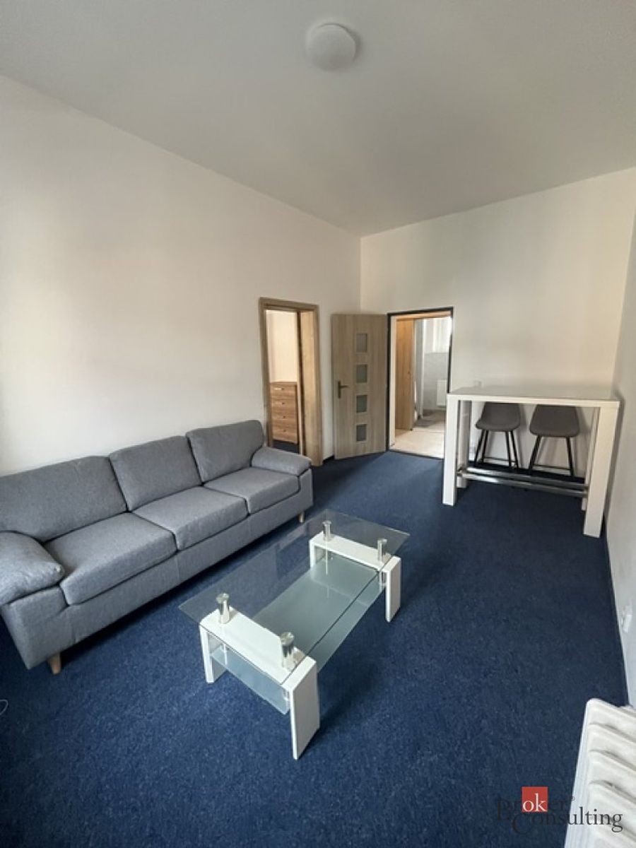 Pronájem bytu 2+1 44 m² – fotografie 5