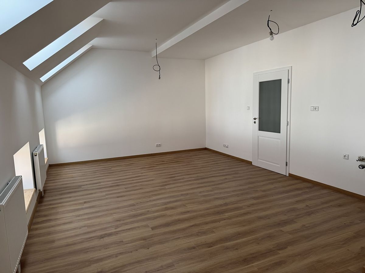 Prodej bytu 4+kk 145 m² – fotografie 2