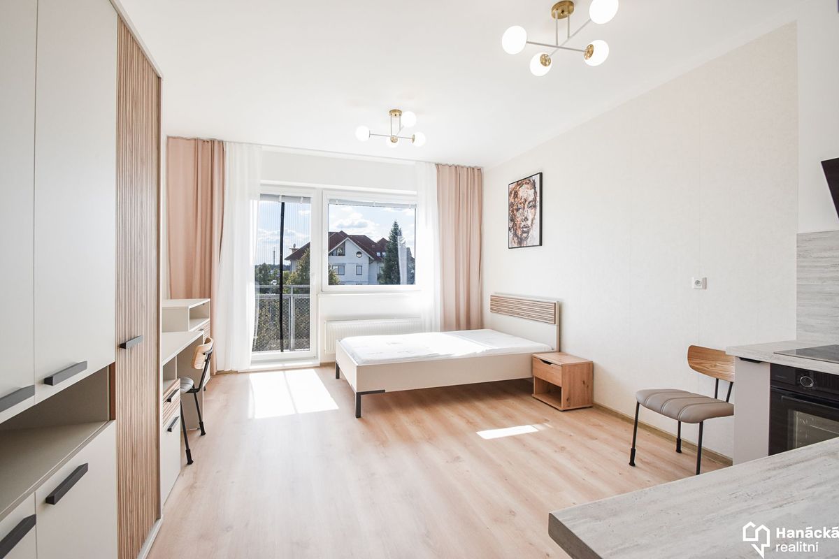 Pronájem bytu 1+kk 29 m²