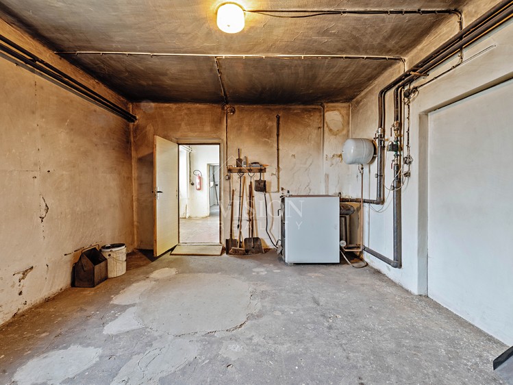 Комерційне приміщення на продаж, 268 м² (10 з 25)