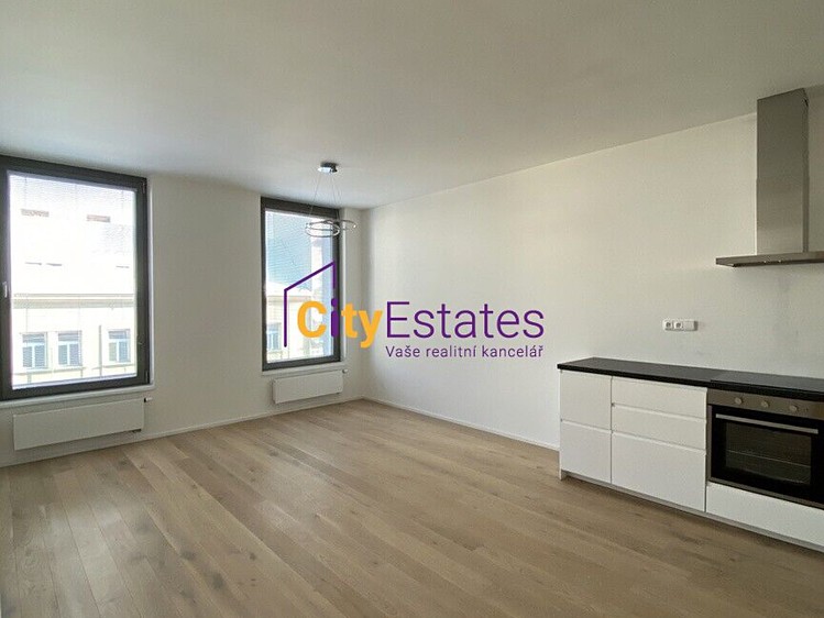 Pronájem bytu 2+kk, 56 m² (5 z 25)