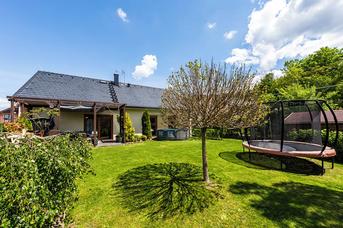 Prodej rodinného domu 107 m², pozemek 583 m² – fotografie 4