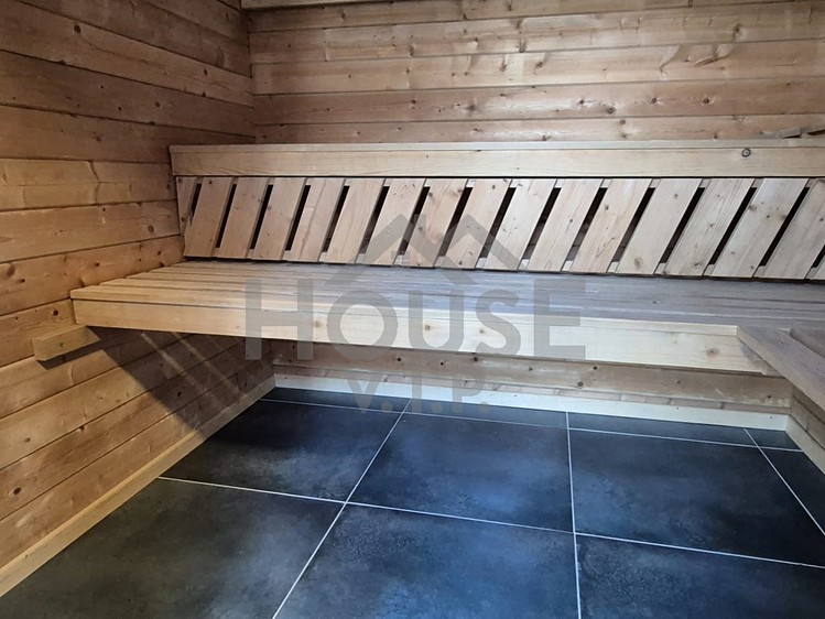 Prodej domu, 240 m² (15 z 17)