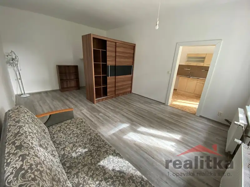 Pronájem bytu 1+1 37 m², Opava – náhled fotky 2