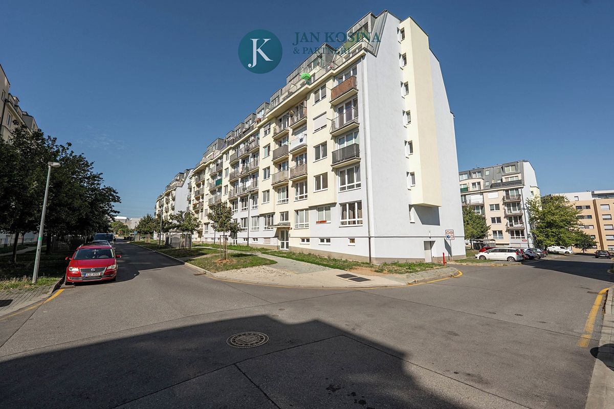 Prodej bytu 2+kk 56 m²