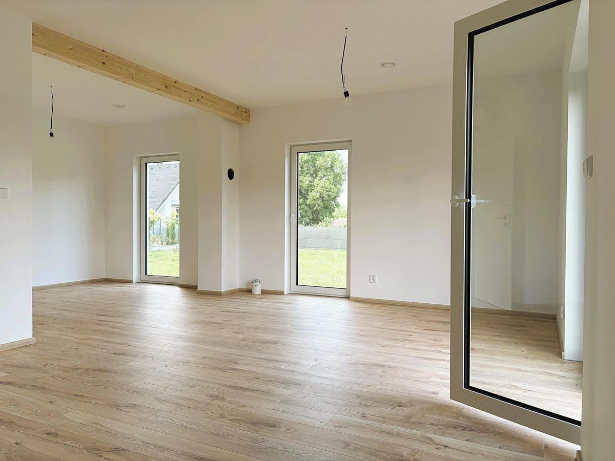Prodej rodinného domu 122 m², pozemek 261 m² – fotografie 3