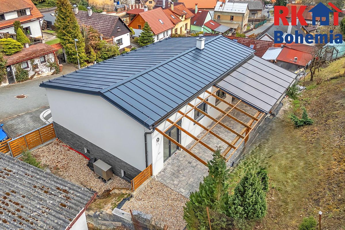 Prodej rodinného domu 224 m², pozemek 327 m² – fotografie 3