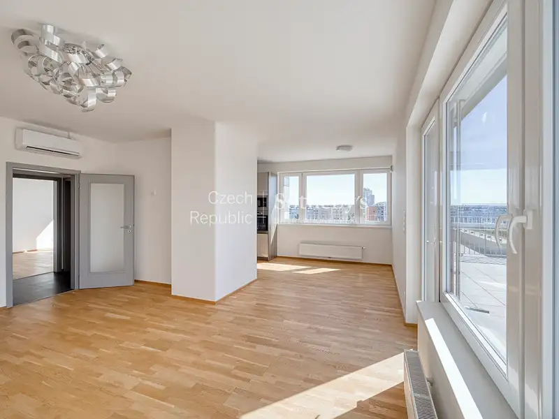 Prodej bytu 4+kk 114 m², Praha – náhled fotky 2