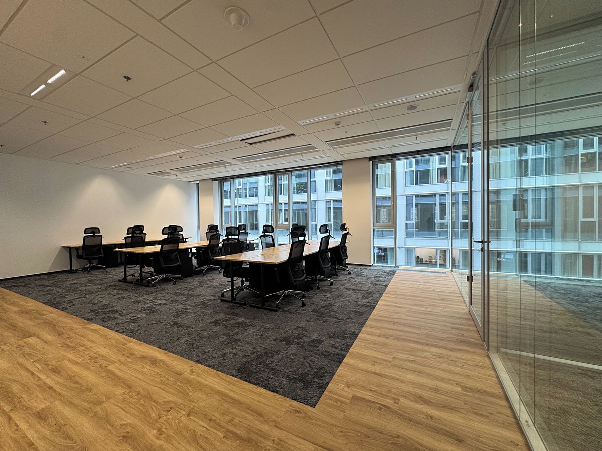 Pronájem kanceláře 115 m² – fotografie 3