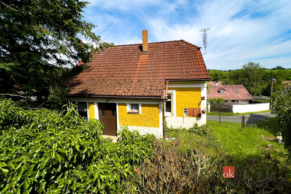 Prodej rodinného domu 120 m², pozemek 967 m² – fotografie 4