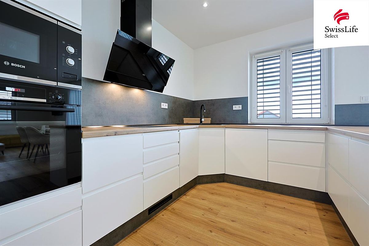 Prodej rodinného domu 153 m², pozemek 1060 m² – fotografie 5